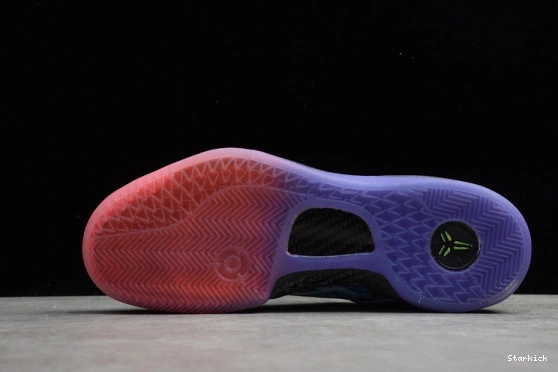 639655-900 Kobe Nike Prelude 8 (Reflection) 0226